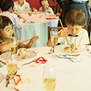 レストランデビューの様子04