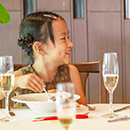 レストランデビューの様子06