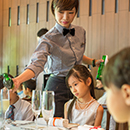 レストランデビューの様子19